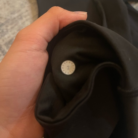 brand new lululemon leggings size 2 - Picture 3 of 6